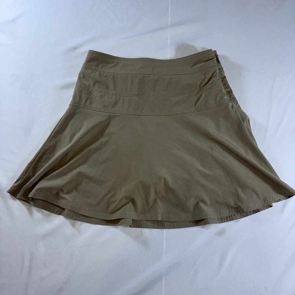 Athleta Khaki Tan Recycled Polyester Active Skort Golf Hiking Size 0‎
